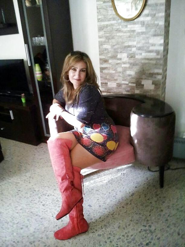 23P Arab Woman 409