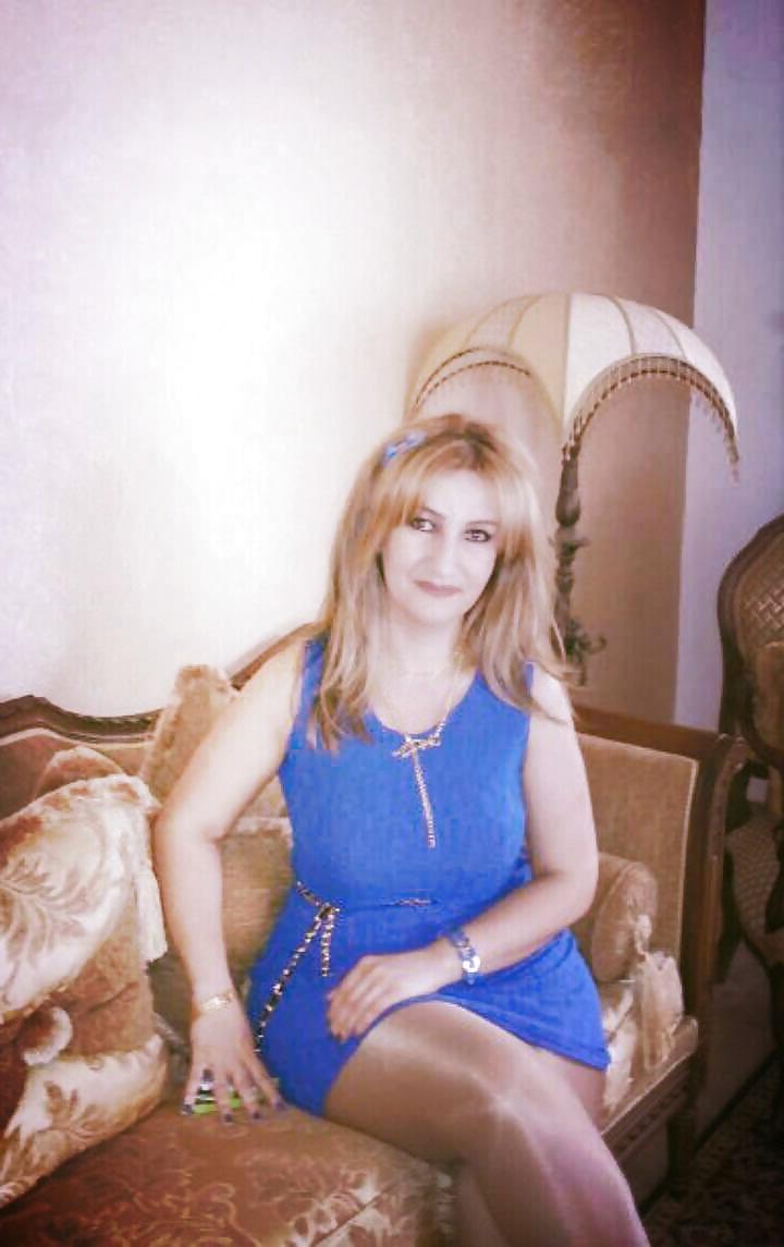 23P Arab Woman 409