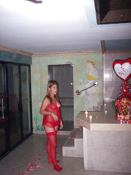 25P Colombian Girl