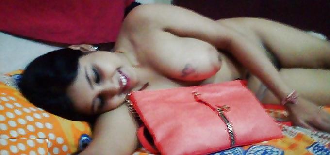 25P Desi Showing Assets 11