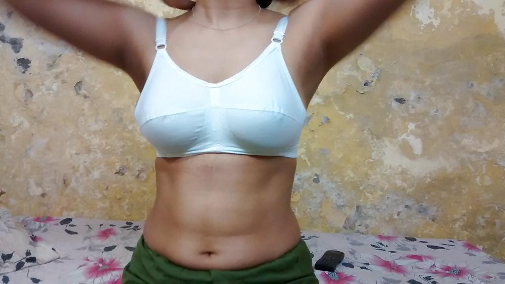20P Desi Showing Assets 10