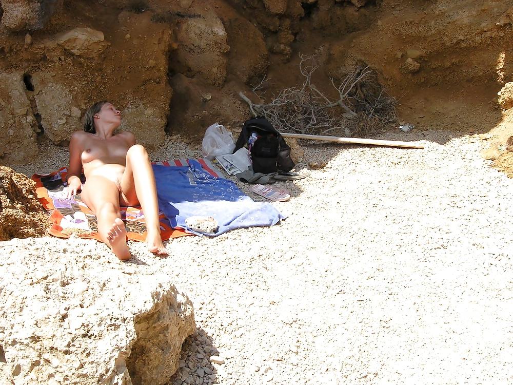 21P Teen on vacation