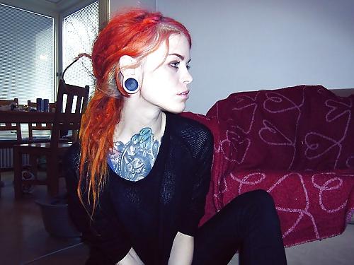 25P True Beauty - Redhead Edition