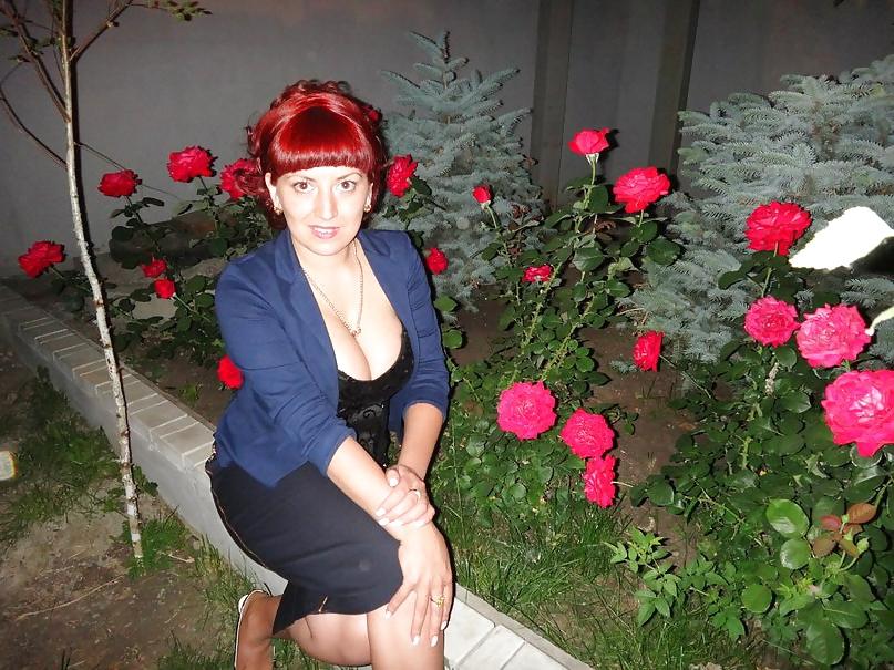 17P Busty Russian Woman 1920