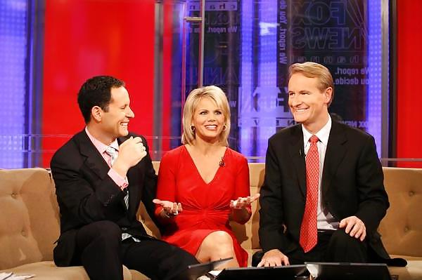 5P I want to see Fox New's Gretchen Carlson go black!