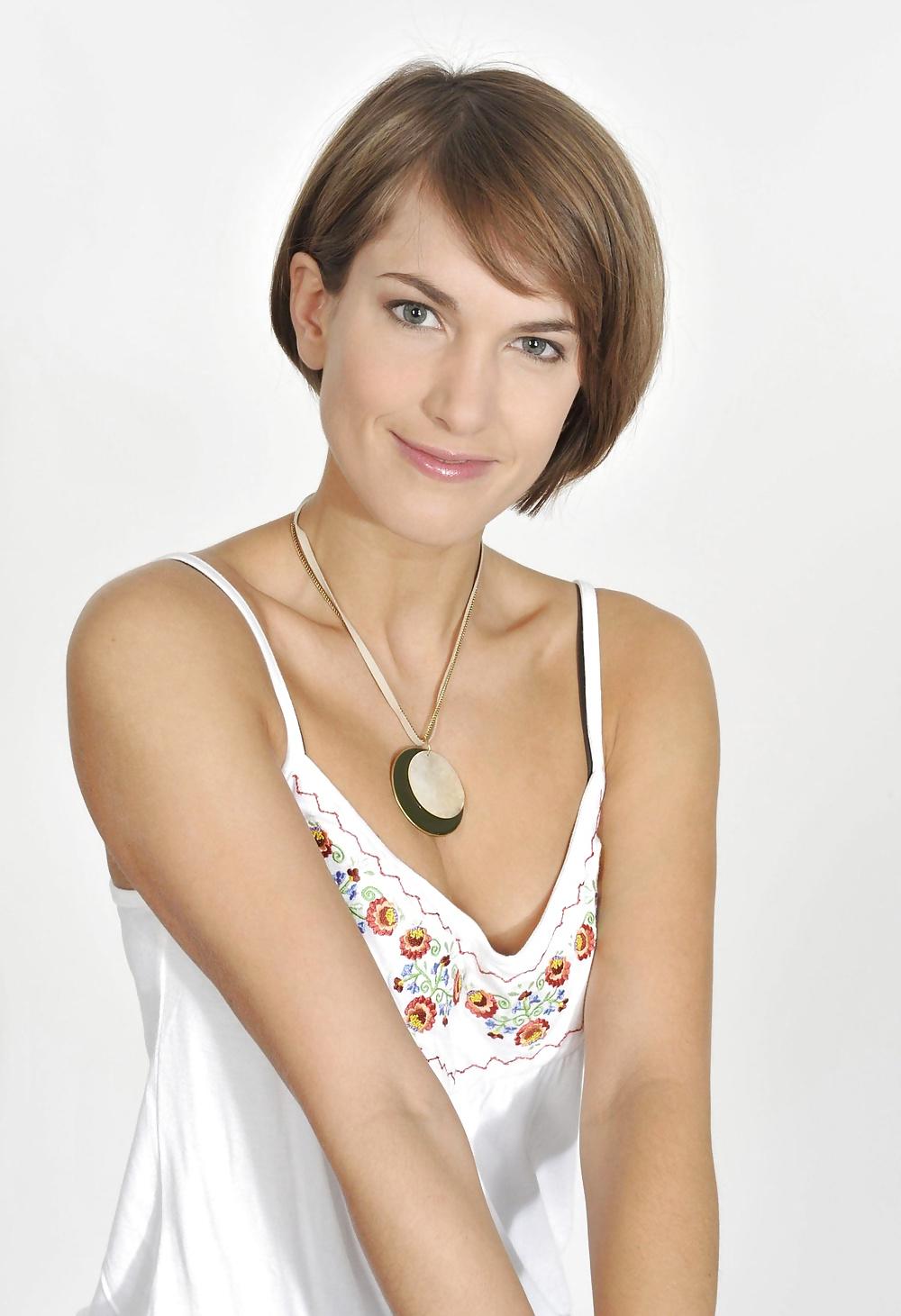 25P Isabell Horn Big Shooting Mix