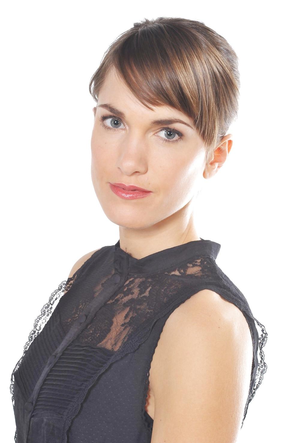 25P Isabell Horn Big Shooting Mix