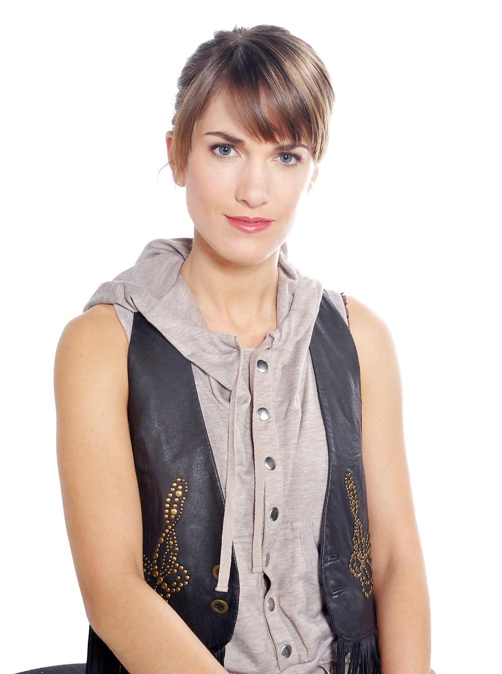 25P Isabell Horn Big Shooting Mix