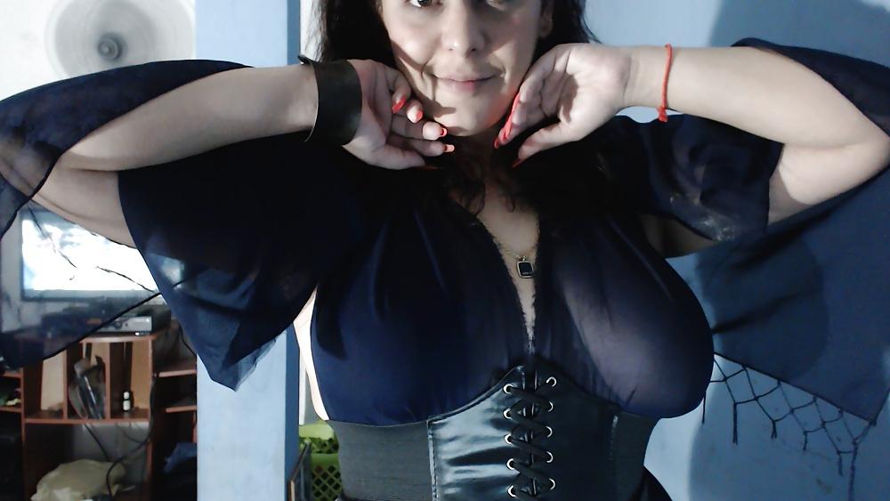 4P Halloween soon!