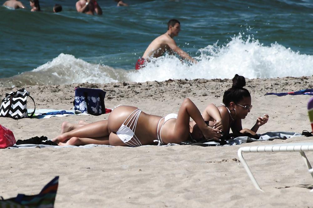 25P Florida Bikini's Ft Lauderdale - Amazing
