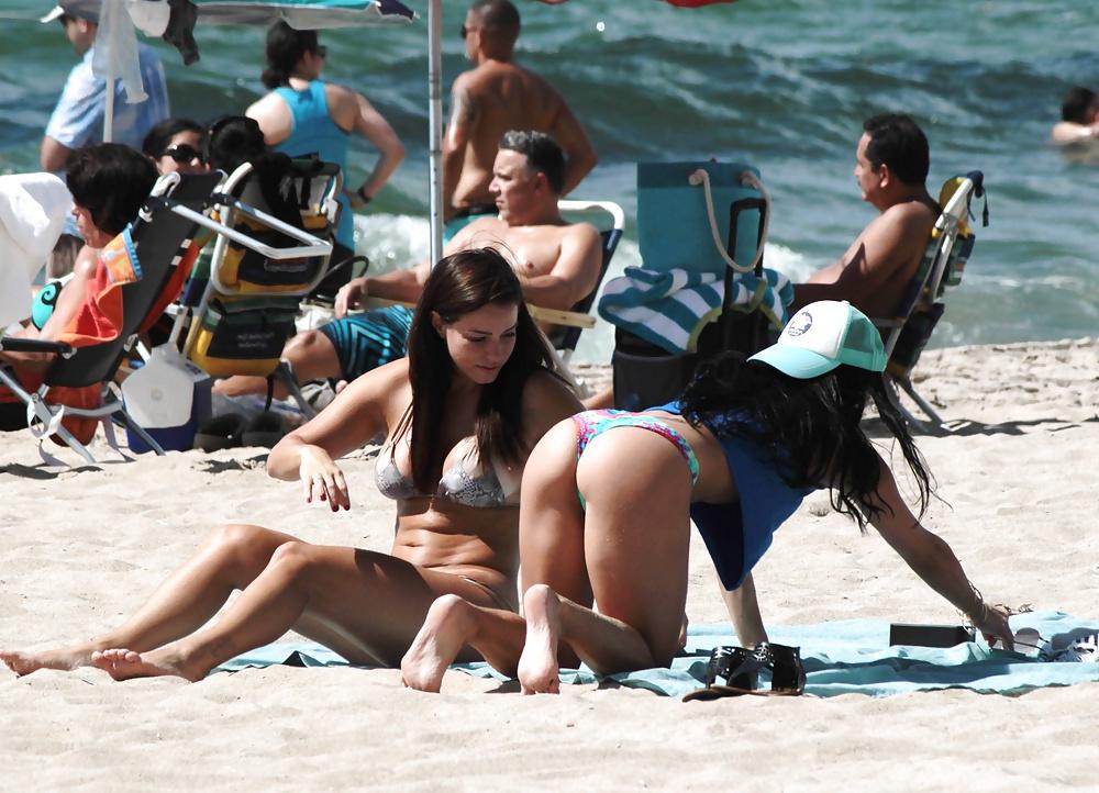 25P Florida Bikini's Ft Lauderdale - Amazing