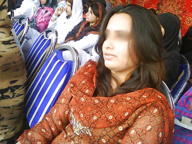 14P DESI WIFE MIX