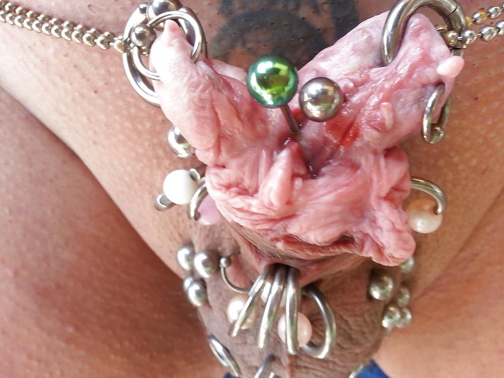 25P Castrated sissy