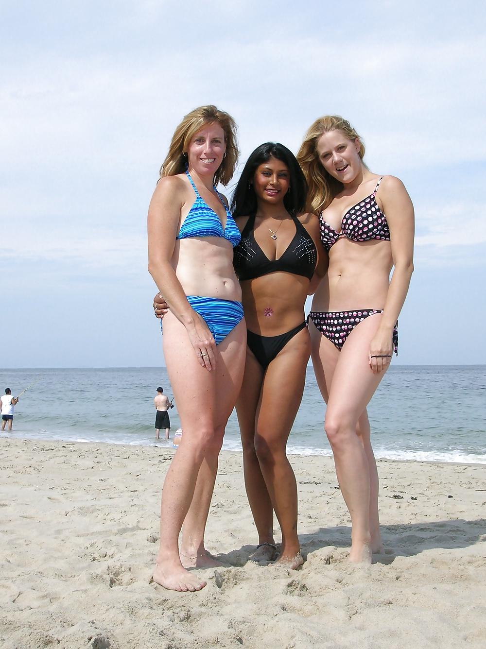 22P Desi fucking with white