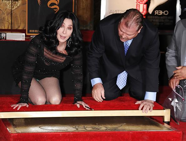 17P Mature celebrity Cher wears blue panties. (68)
