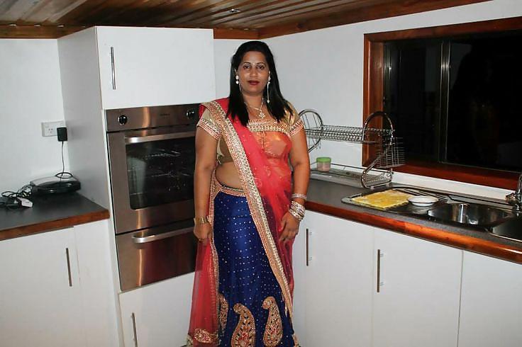 25P Desi Matures