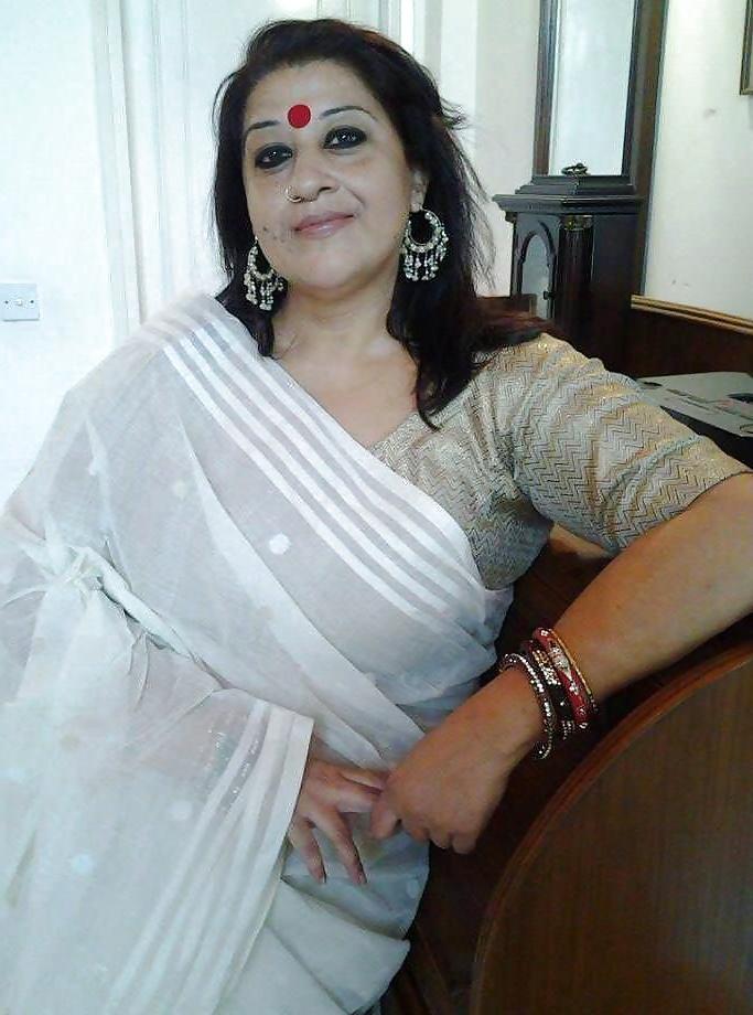 25P Desi Matures