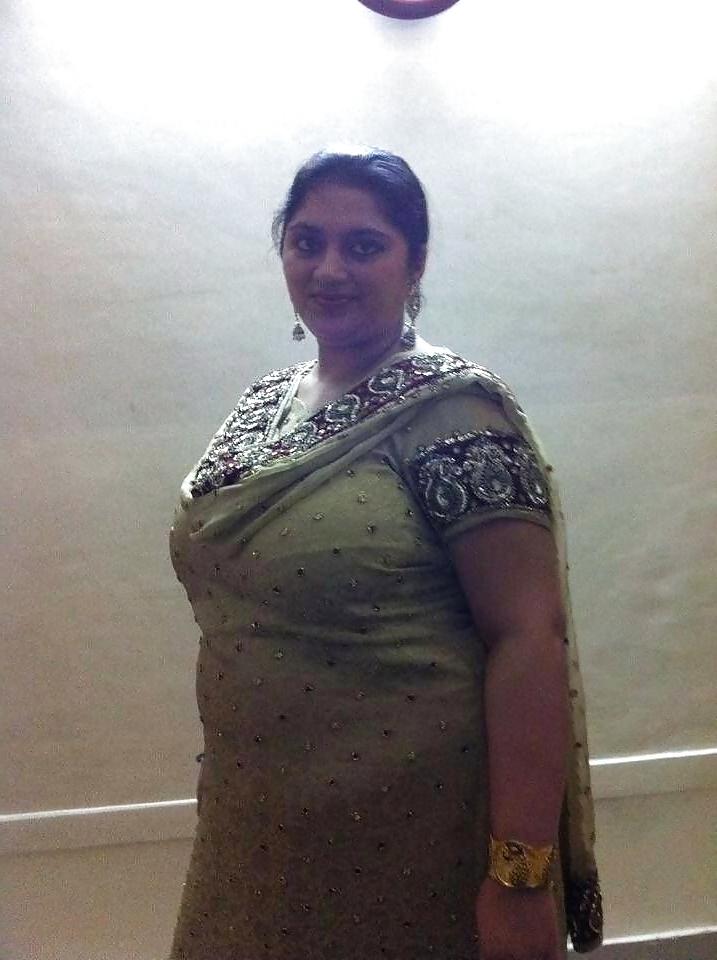 25P Desi Matures