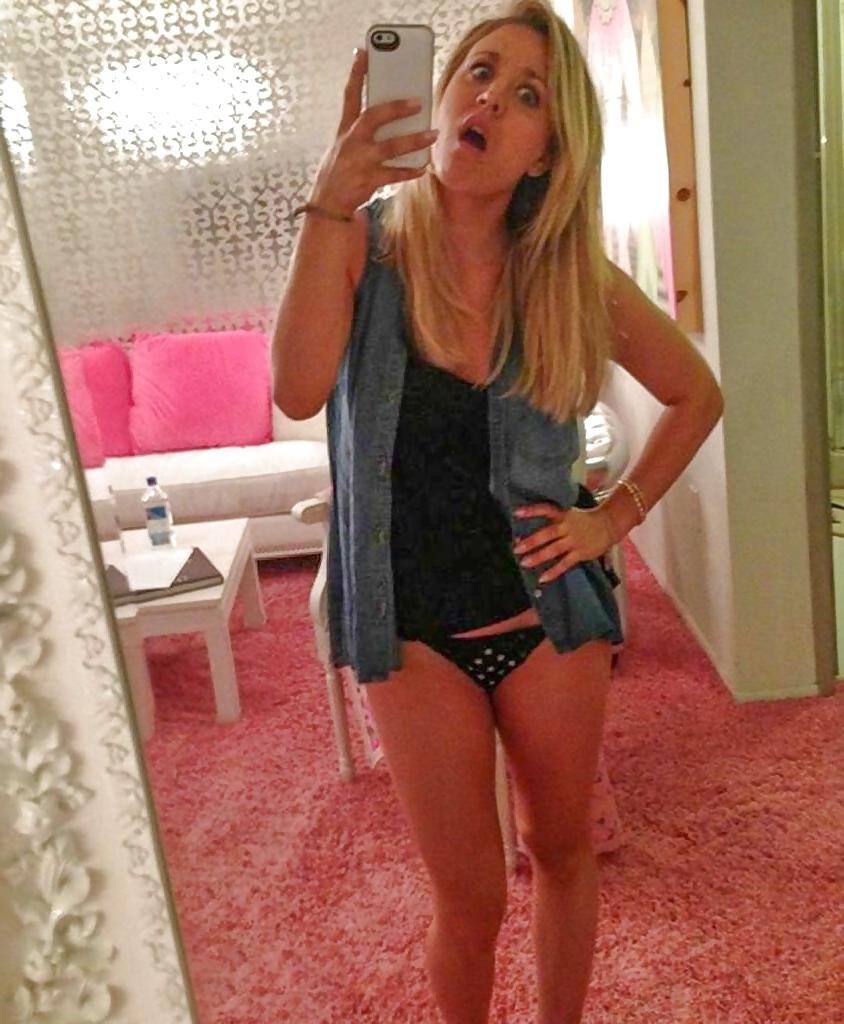 25P Kaley Cuoco, All her nude pictures!  must see!!!