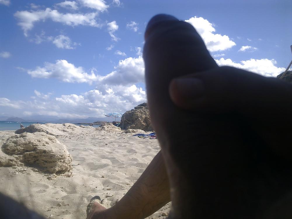 8P Naugthy on the beach
