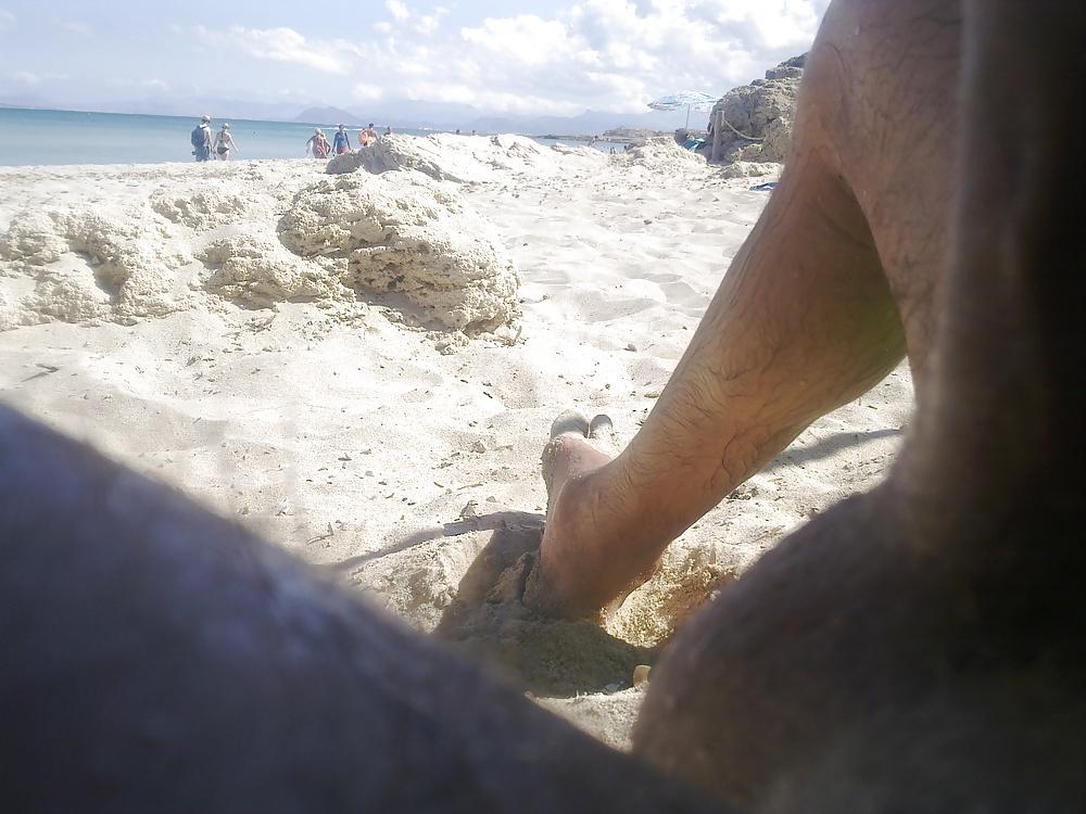 8P Naugthy on the beach