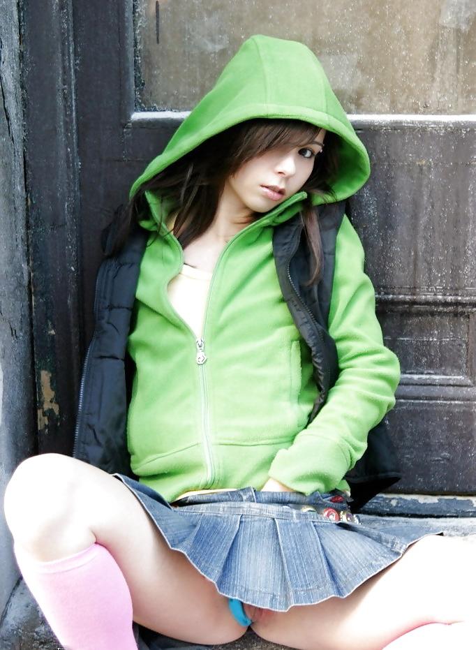 25P Girls girls girls 11