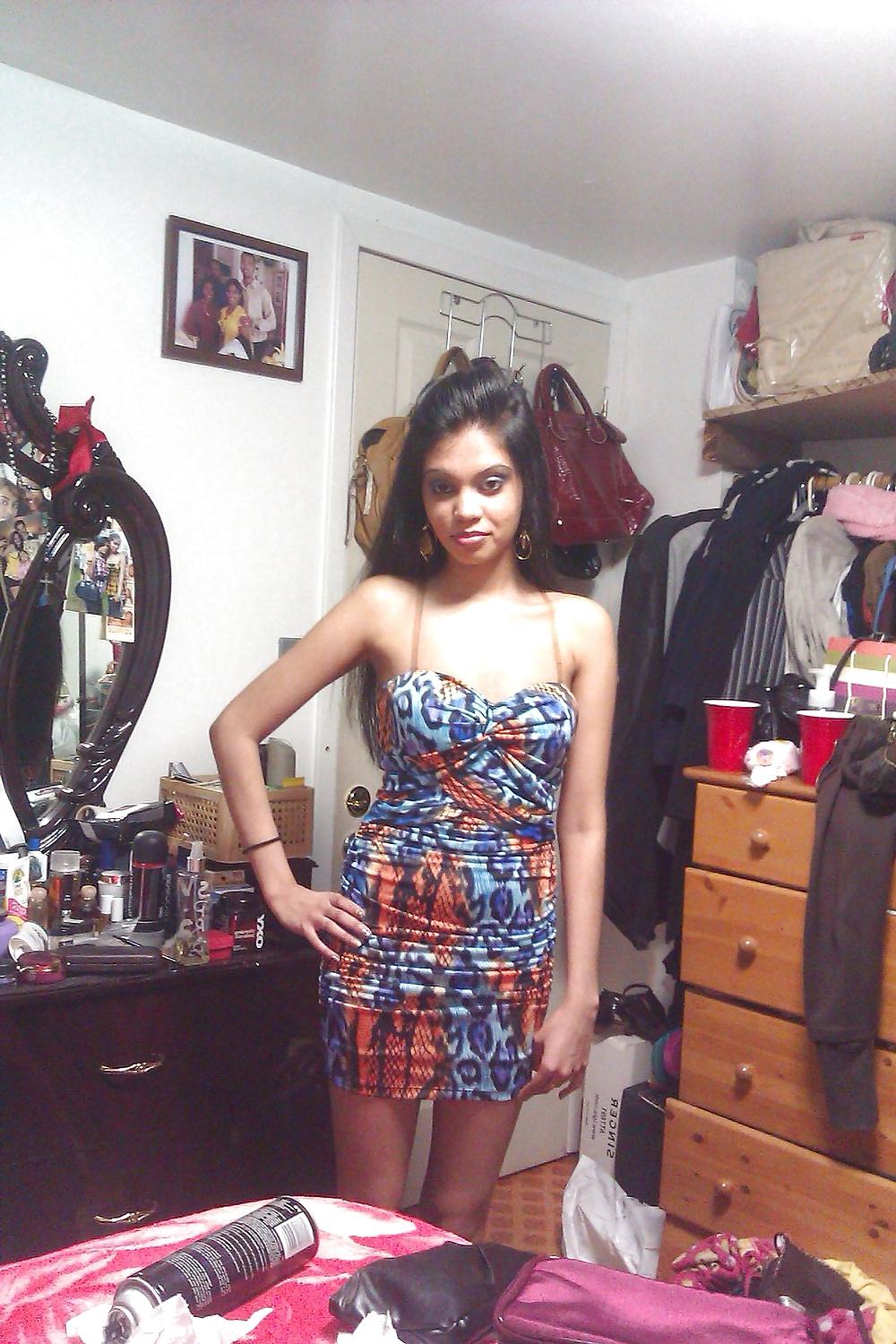 20P INDIAN GF NIKITA-INDIAN DESI PORN SET 7.7