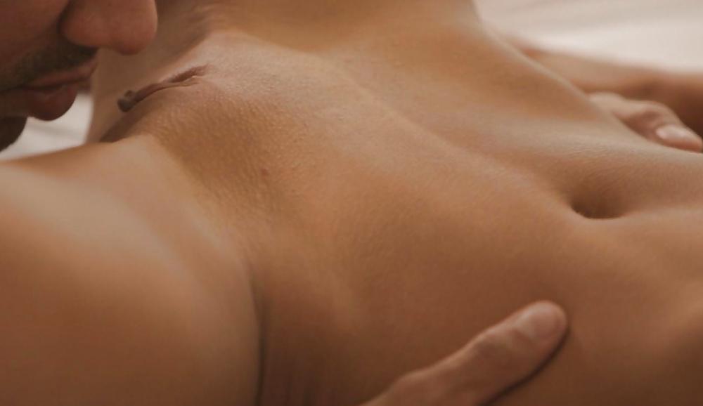 8P I Love licking Pussy   Can i lick yours ?