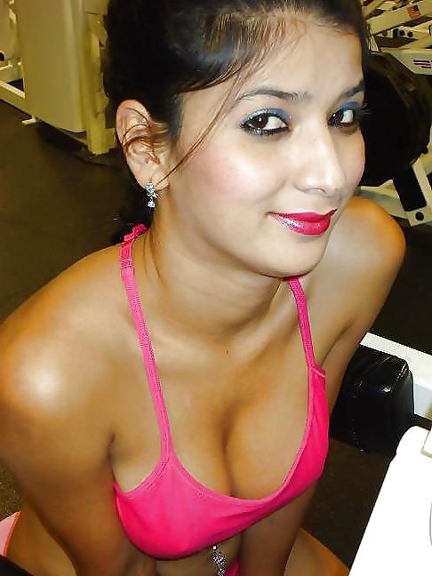 7P NAUGHTY GF -INDIAN DESI PORN SET 6.7
