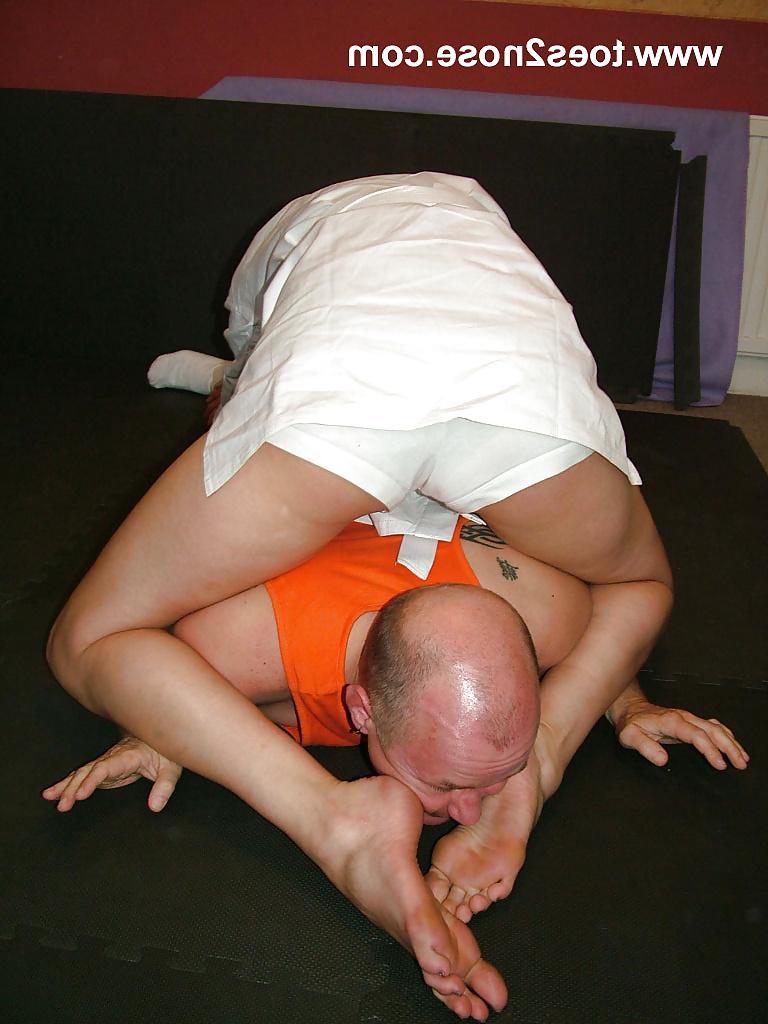 15P Mixed Wrestling with Foot Fetish