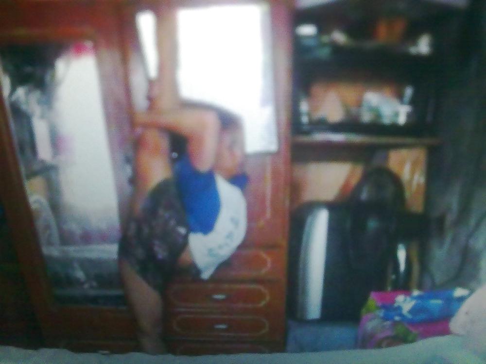 25P This Femboy is so Flexible