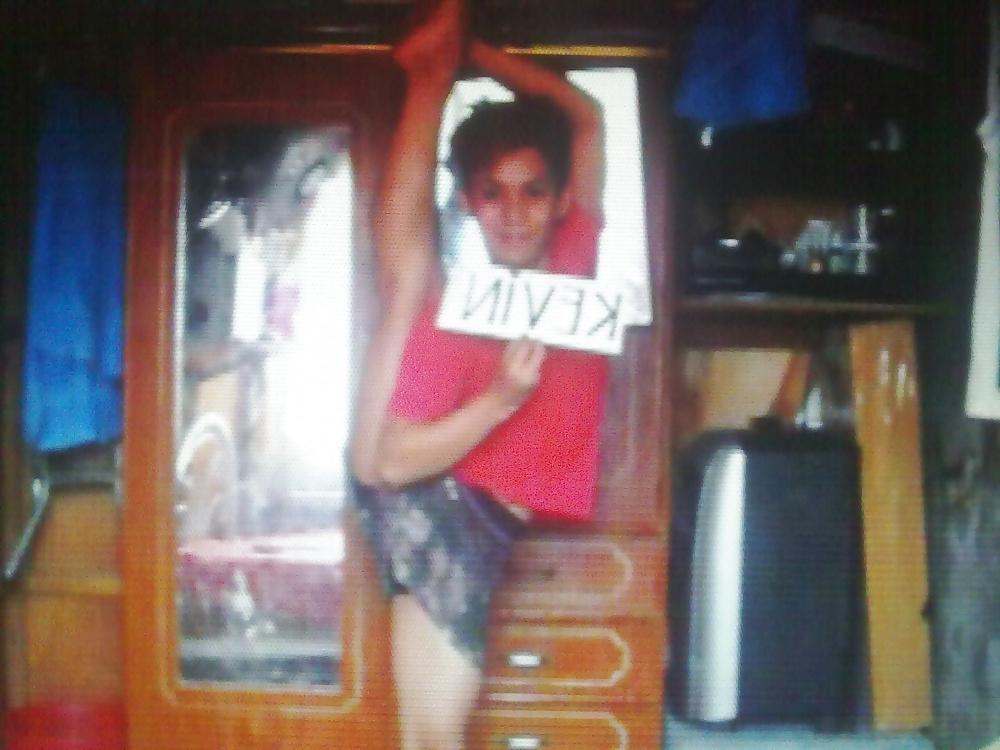 25P This Femboy is so Flexible
