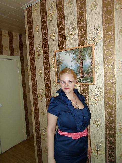 19P Busty Russian Woman 1858