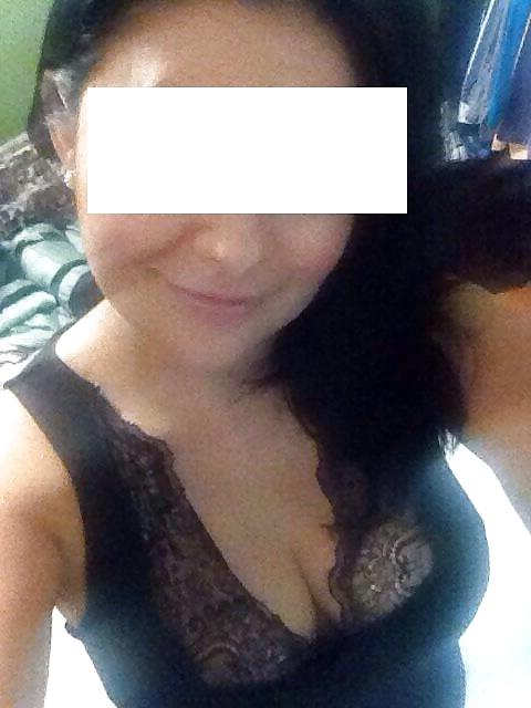21P One Desi MILF