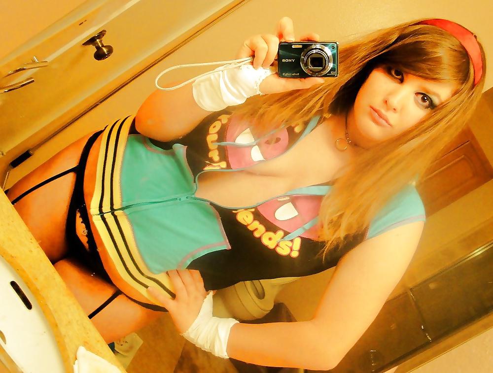 25P Self Pics - Hot Amateurs - vol 32!
