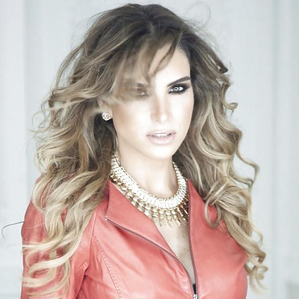 15P Arab beauty 13 - Cum on her