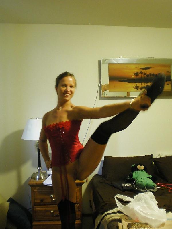 23P Hot Girlfriend Nude Before & After Boob Job Pics