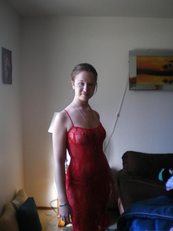 23P Hot Girlfriend Nude Before & After Boob Job Pics