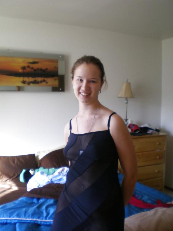23P Hot Girlfriend Nude Before & After Boob Job Pics