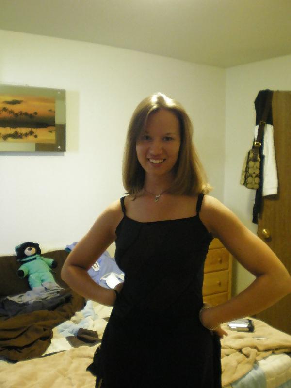 23P Hot Girlfriend Nude Before & After Boob Job Pics