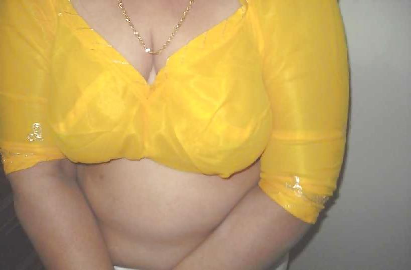 25P Desi BBW17