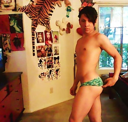 19P Fucking Horny Guy