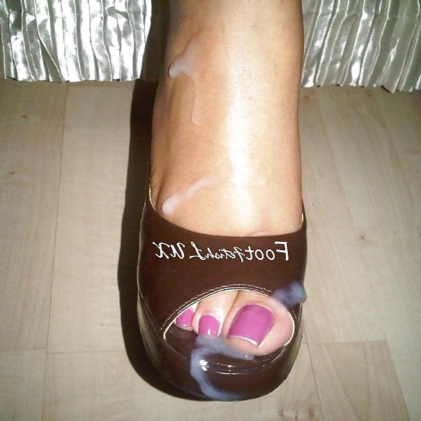 25P Foot Fetish 7