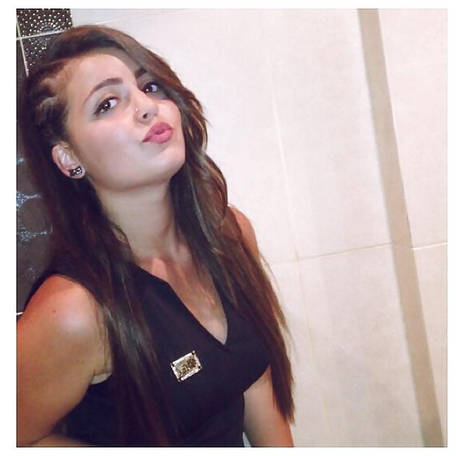 25P Arab beauty 9 - Cum on her