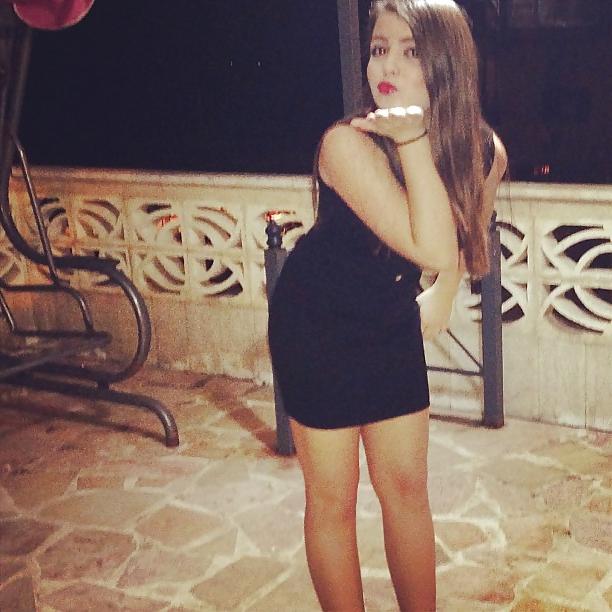 25P Arab beauty 9 - Cum on her