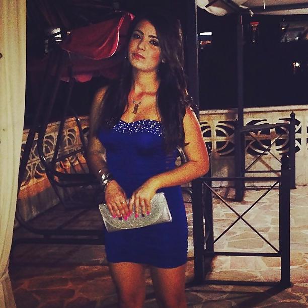 25P Arab beauty 9 - Cum on her