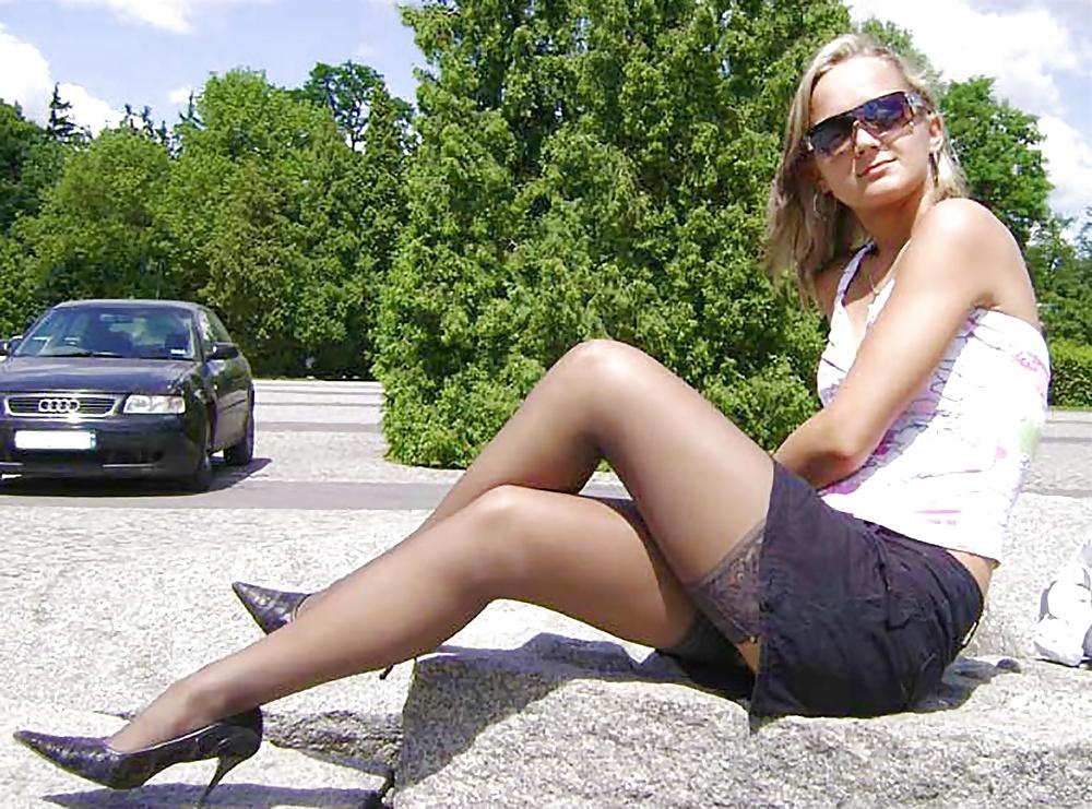 25P Short Skirts & Stocking Tops 5