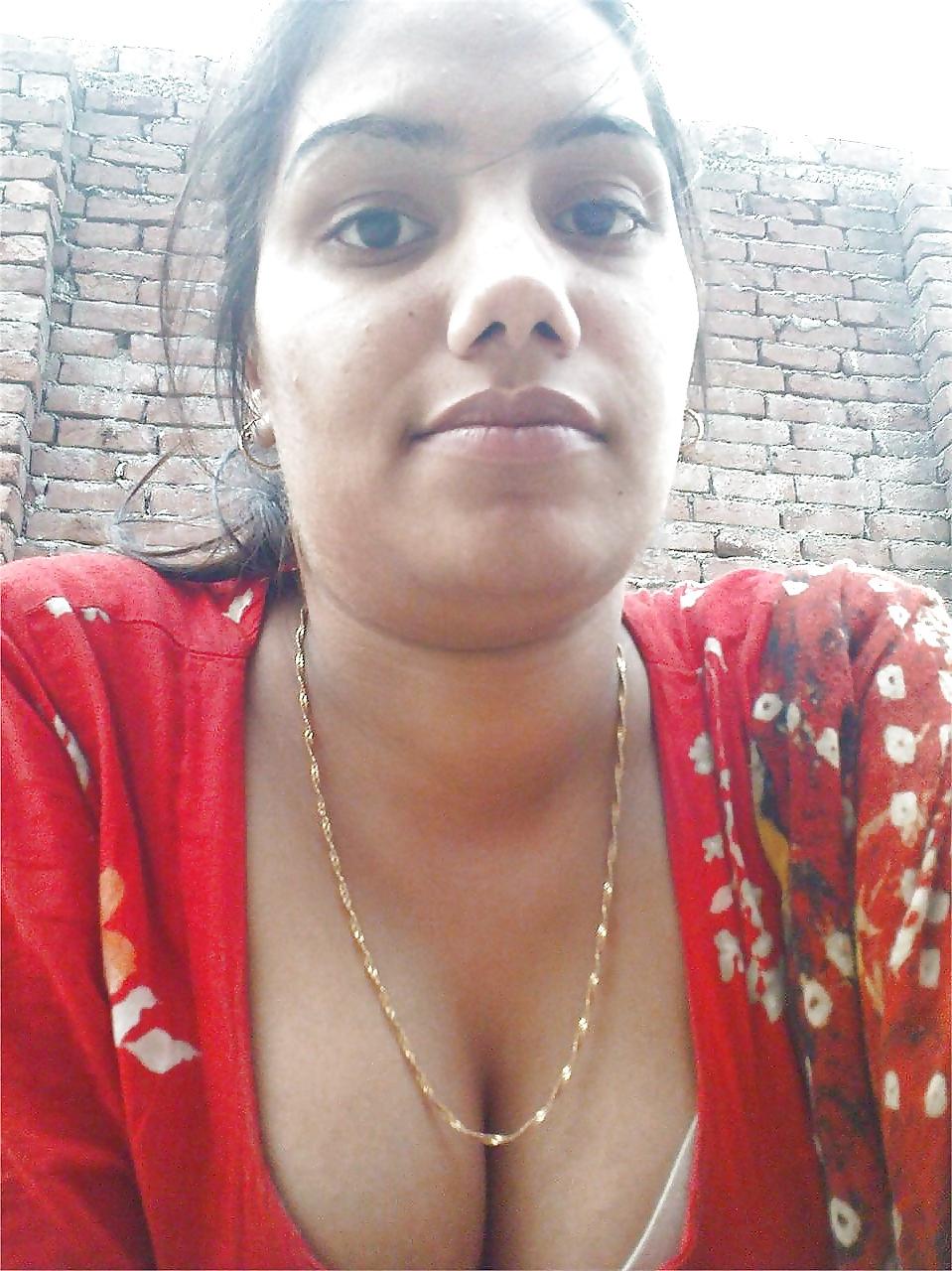 10P Indian desi delhi pune mumbai paki pakistani
