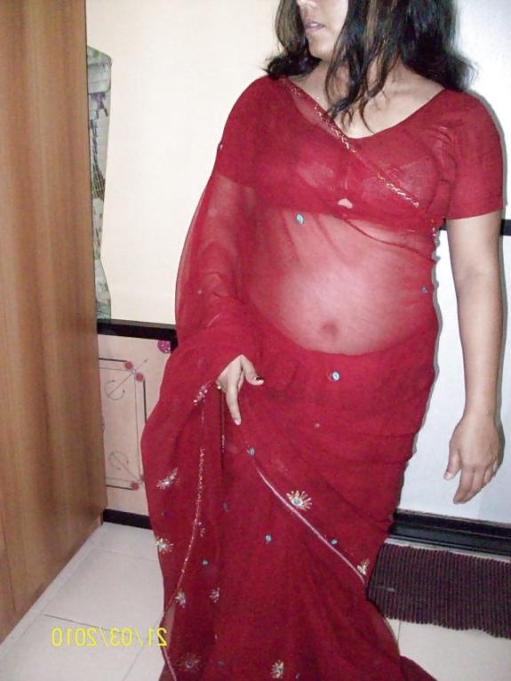 17P Desi Red Bhabhi