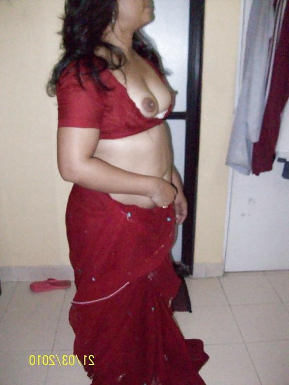 17P Desi Red Bhabhi